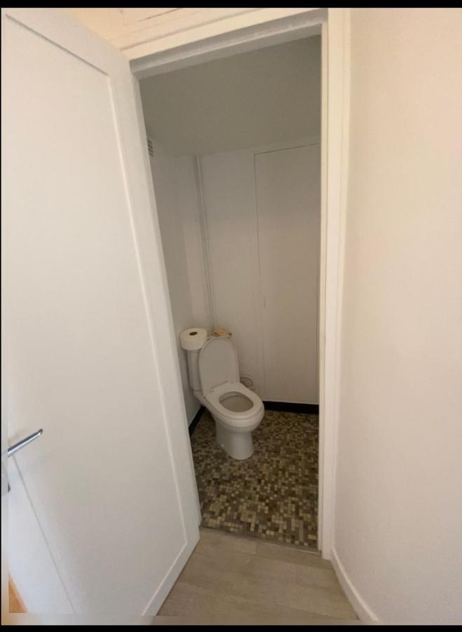 Appartement Situe Dans Le 9Eme Arrondissement, A Deux Pas Du Sacre-Coeur Paris Exteriör bild