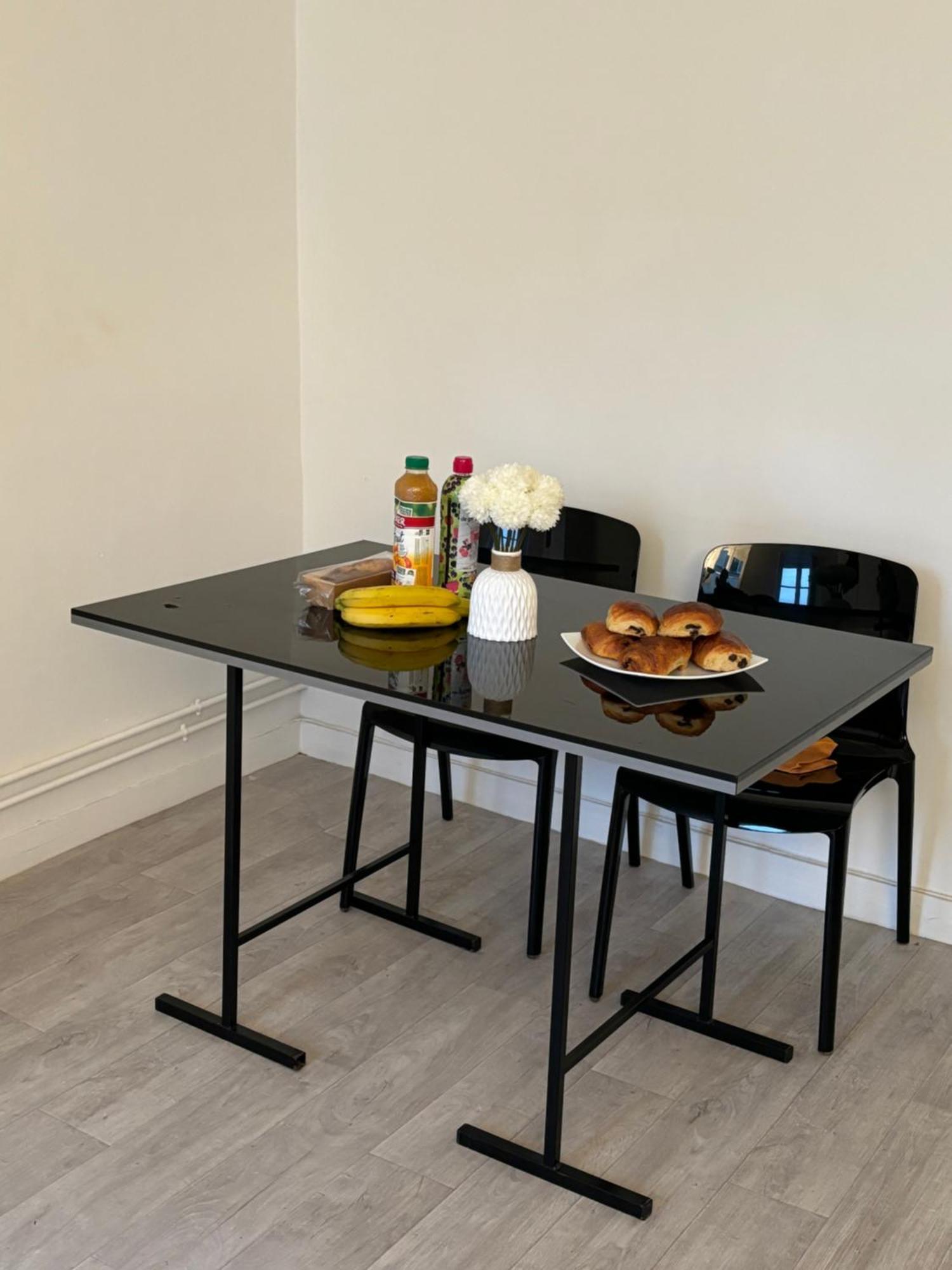 Appartement Situe Dans Le 9Eme Arrondissement, A Deux Pas Du Sacre-Coeur Paris Exteriör bild