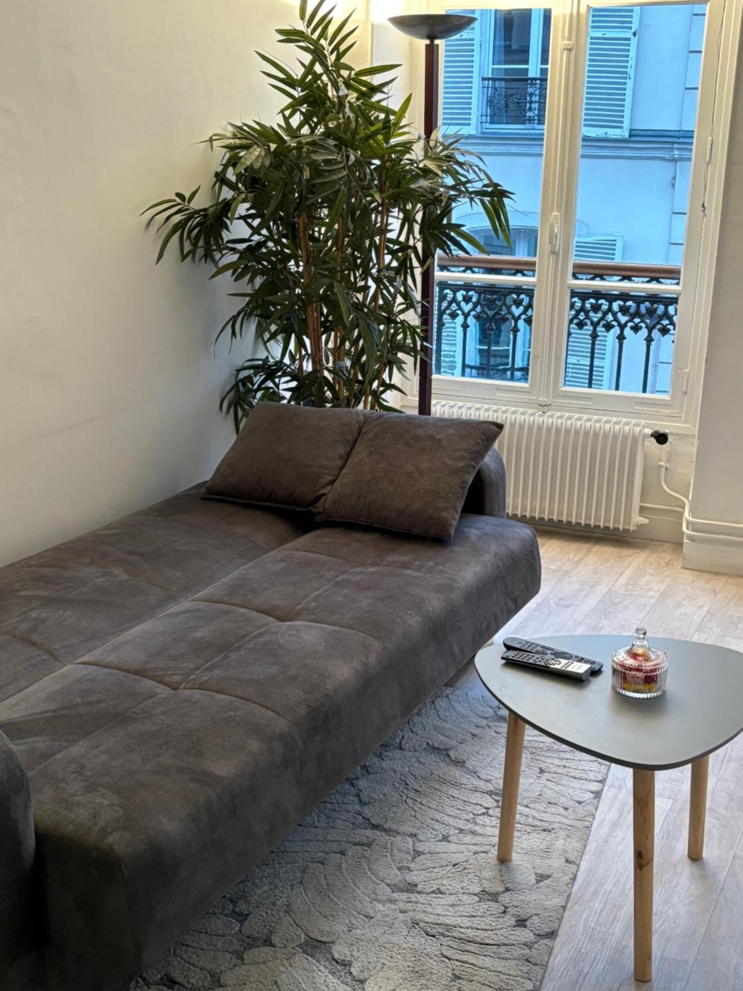 Appartement Situe Dans Le 9Eme Arrondissement, A Deux Pas Du Sacre-Coeur Paris Exteriör bild